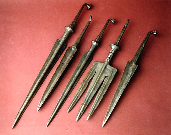Spearheads, from Belkis (now Zeugma), Turkey (bronze) van Bronze Age