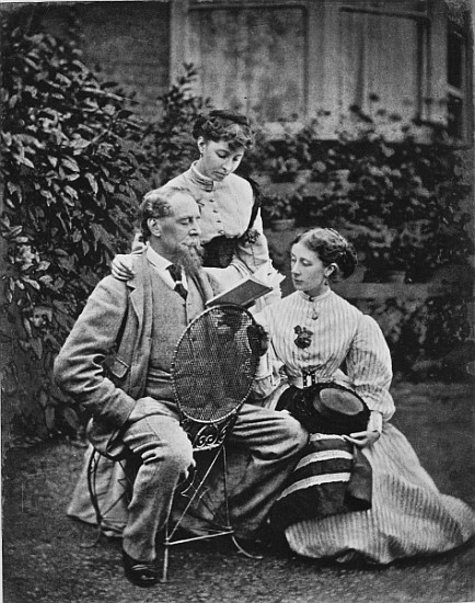 Charles Dickens with two of his daughters, c.1865 van English Photographer