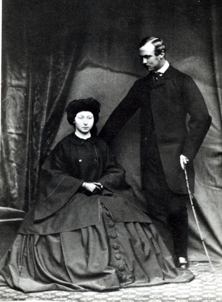 Princess Alice and Prince Ludwig of Hesse, 1860 (b/w photo)  van English Photographer