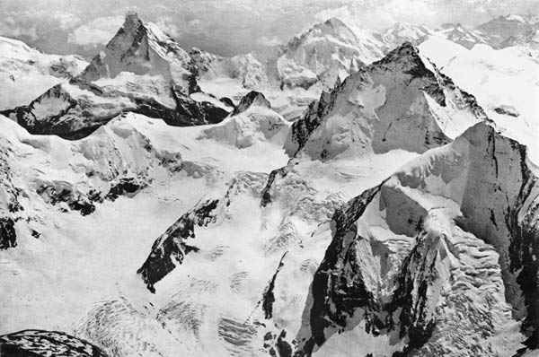 Mount Cervin, c.1900 (b/w photo)  van French Photographer