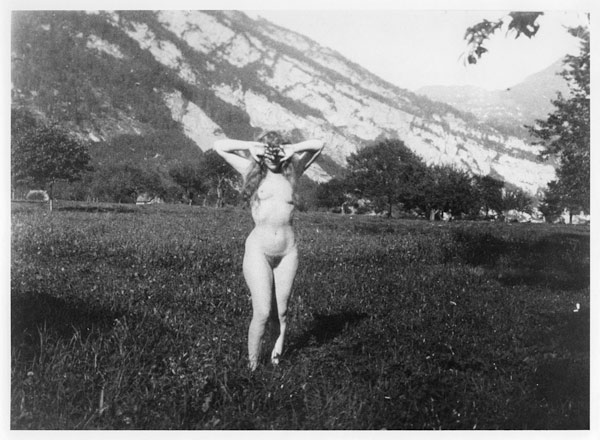 Nathalie Clifford Barney (1876-1972) (b/w photo)  van French Photographer