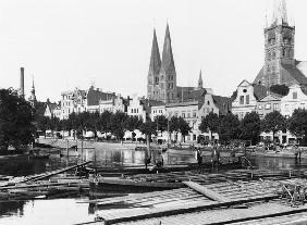 Selling wood on the River Trave, Lubeck, c.1910 (b/w photo) 