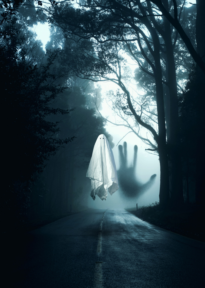 Ghost Halloween In The Dark Road van Al Barizi