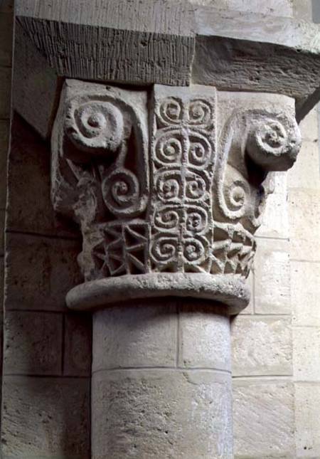 Carved column decorated with croziers and spirals van Anonym Romanisch