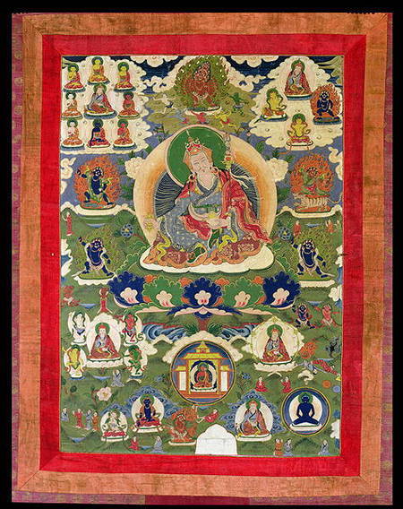 1952/3 Thangka of Padmasambhava with thirty-one major and several minor Figures depicting Padmasambh van Anoniem