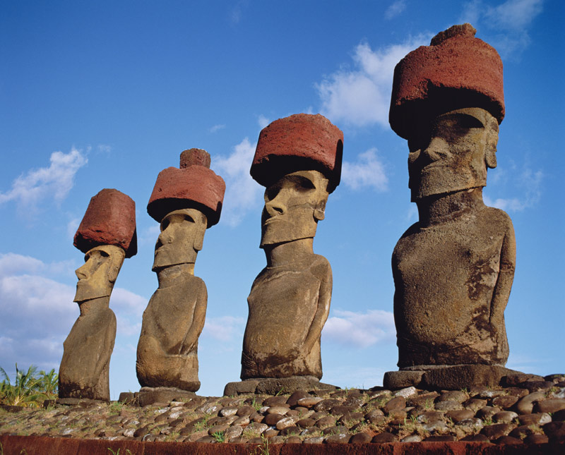 Monolithic Statues on Ahu Nau Nau at Anakena Beach van Anoniem