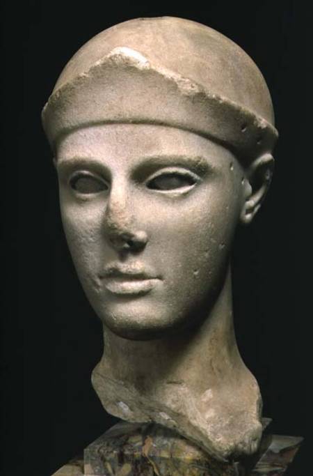The Athena of Aegina, wearing a helmet, head of a statue, Greek,Aeginetan van Anoniem