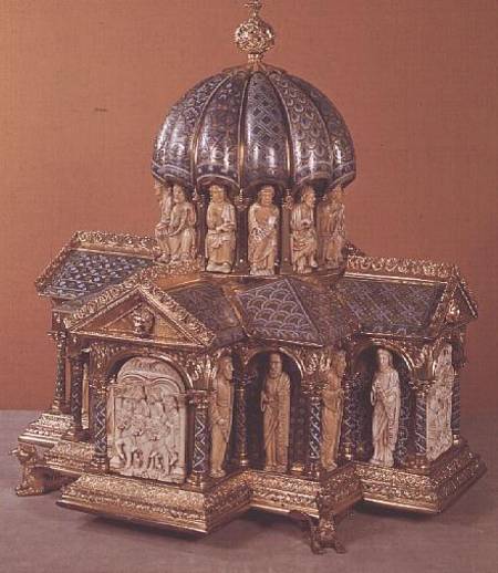 The Eltenberg Reliquary, copper-gilt, enriched with champleve enamel,and set with ivory carvings van Anoniem