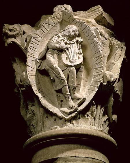 'The Sounds of Music'column capital from the ambulatory at Cluny van Anoniem