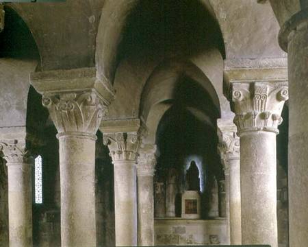 View of the columns in the cryptNorman van Anoniem