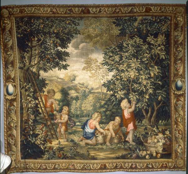 Boys harvesting fruit / Tapestry van Charles Le Brun
