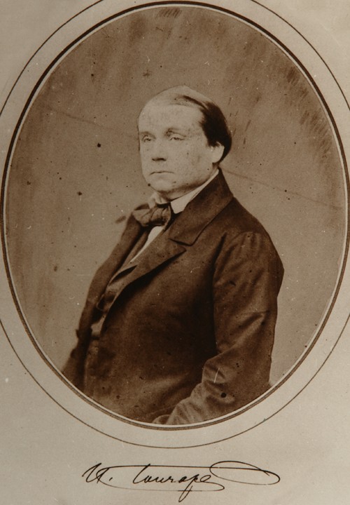 Portrait of the author Ivan Goncharov (1812-1891) van Dimitrij Grigorjewitsch Lewizkij