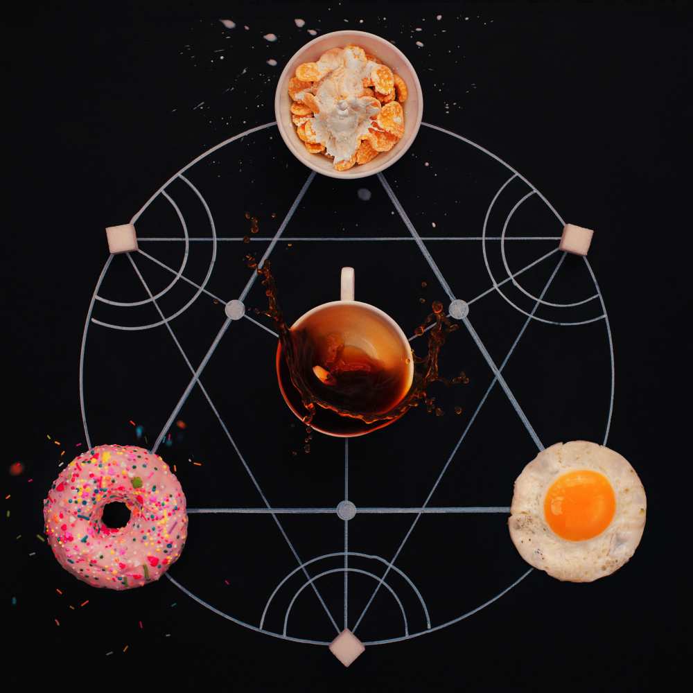 Breakfast alchemy van Dina Belenko