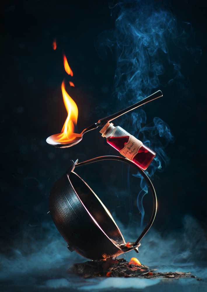 Fire Breath Potion van Dina Belenko