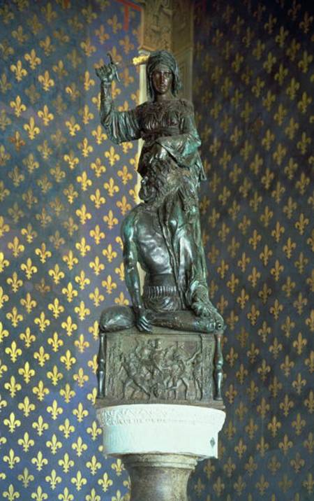 Judith and Holofernes, sculpture van Donatello