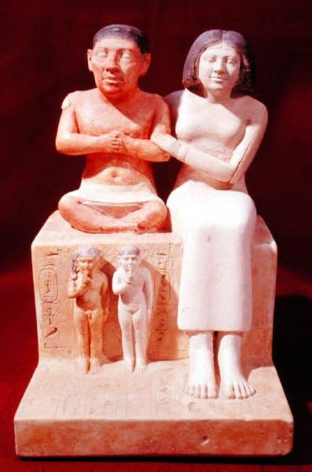 Statuette of the dwarf Seneb and his family van Egyptian