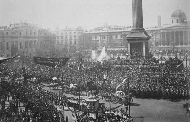 Queen Victoria (1819-1901) being driven through Trafalgar Square during her Golden Jubilee celebrati van English Photographer, (19th century)