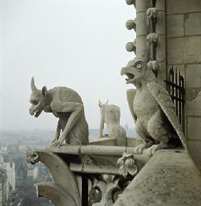 Gargoyles on the balustrade of the Grande Galerie