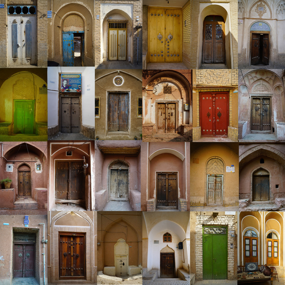 Iranian  doors van Fatma GÖKMEN