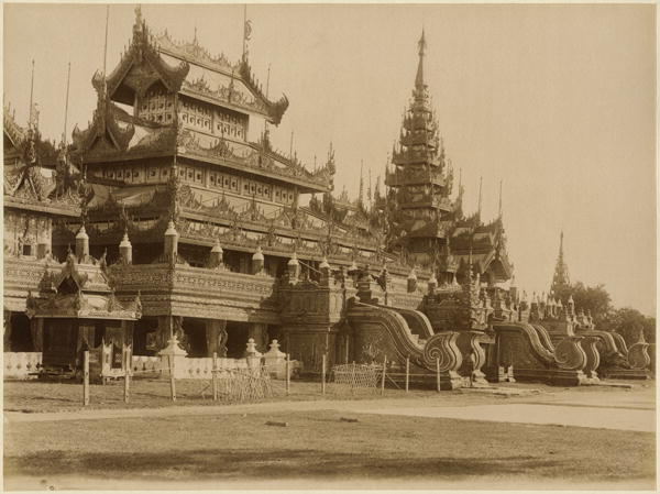The Hman Kyaung or the glass monastery, Burma, c.1890 (albumen print) (b/w photo)  van Felice (Felix) Beato