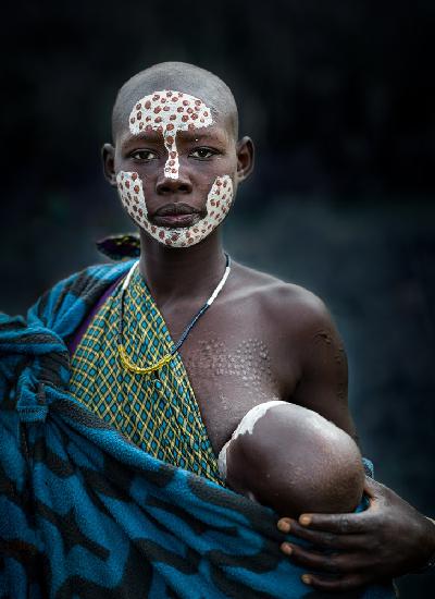 Surma woman with baby