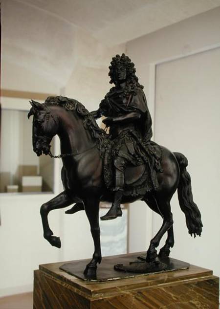 Equestrian statue of Louis XIV (1638-1715) in Roman costume van Francois Girardon