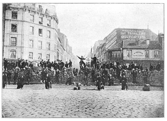Barricade at the Faubourg Saint-Antoine during the Commune, 18th March 1871 van French School