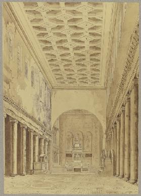 Blick durch das Mittelsschiff zum Altar von S. Lorenzo fuori le mura in Rom