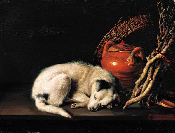 Een slapende hond naast een terracotta kruik, een mand, een paar klompen en luci