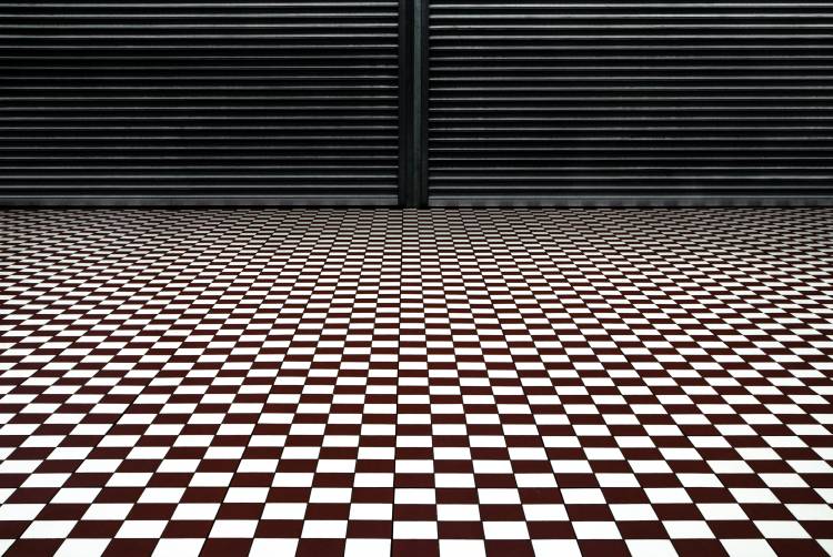 the hypnotic floor van Gilbert Claes