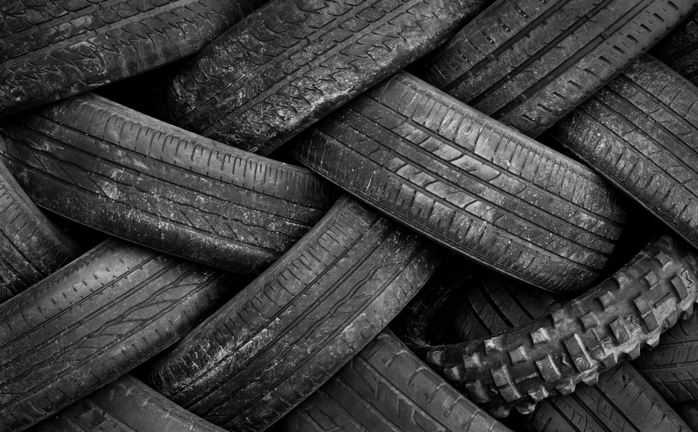 Tires van Giorgio Toniolo