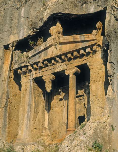Lycian rock tomb (photo)  van Greek School