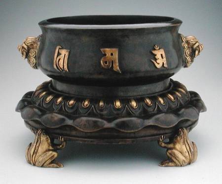 Censer and stand with buddhist characters in relief resting on four frog feet van Hu  Wen-Ming