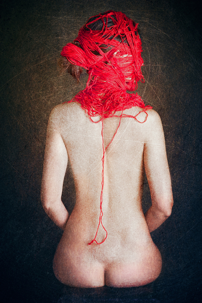 The thin red rope II van Igor Genovesi