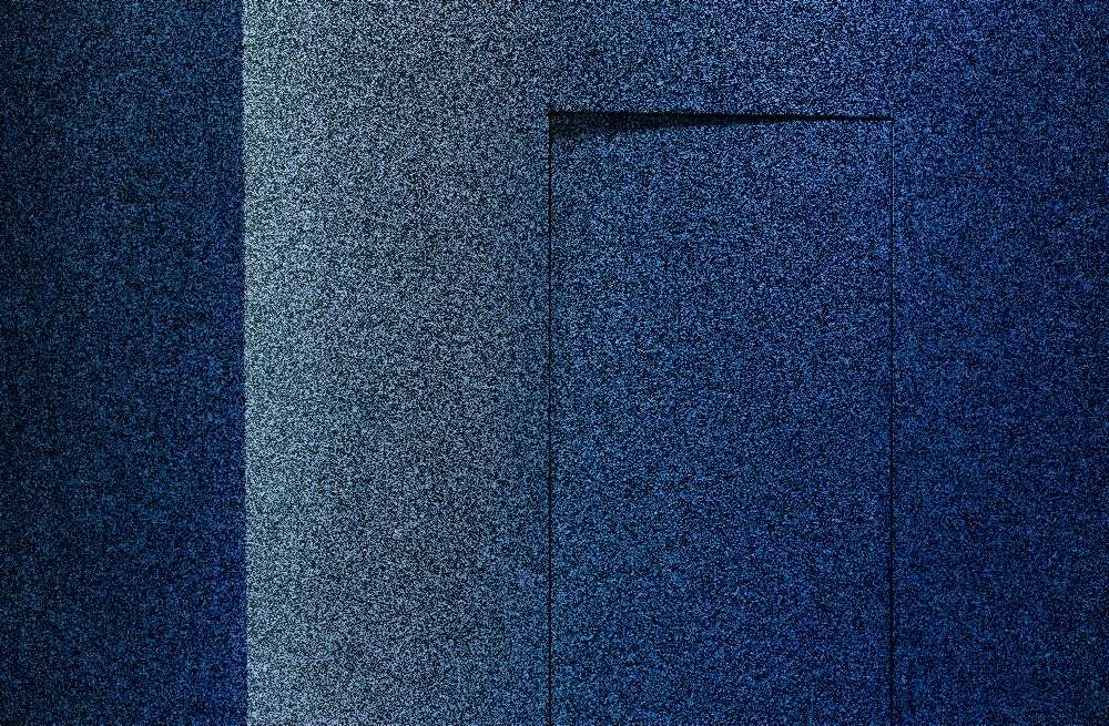 Blue minimalism or a secret door van Inge Schuster