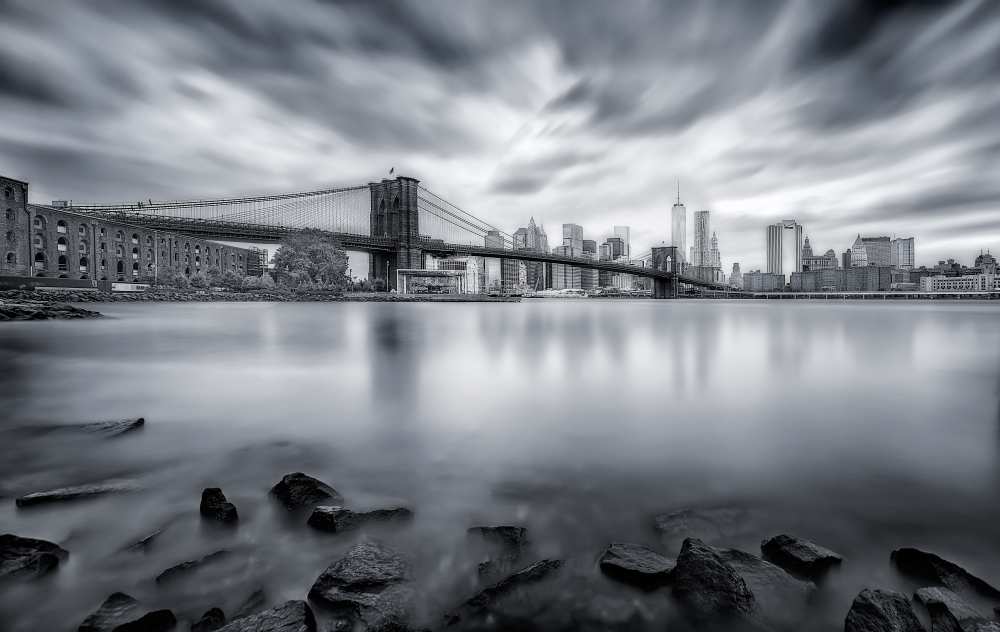 Brooklyn Bridge van Javier De la
