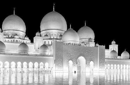 Light of Abu Dhabi Grand Mosque