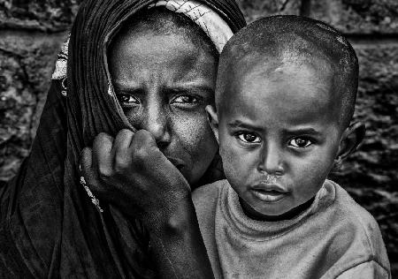 Homeless woman and her child in the streets of Addis Abbaba