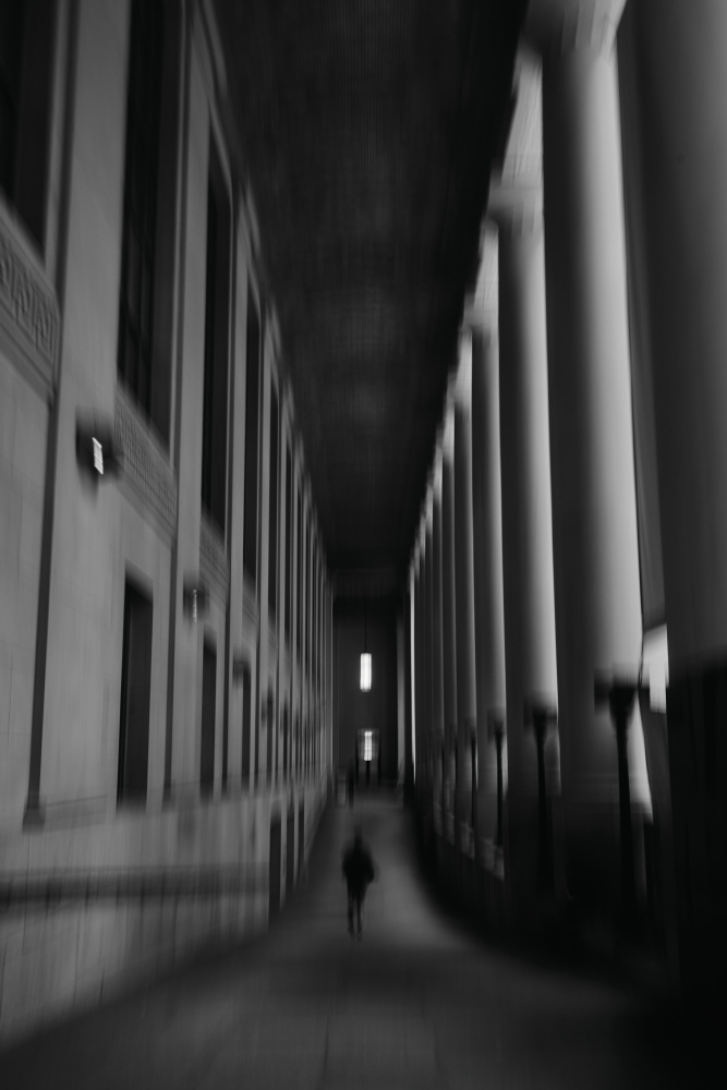 Hallway van Katsuhiro Kojima