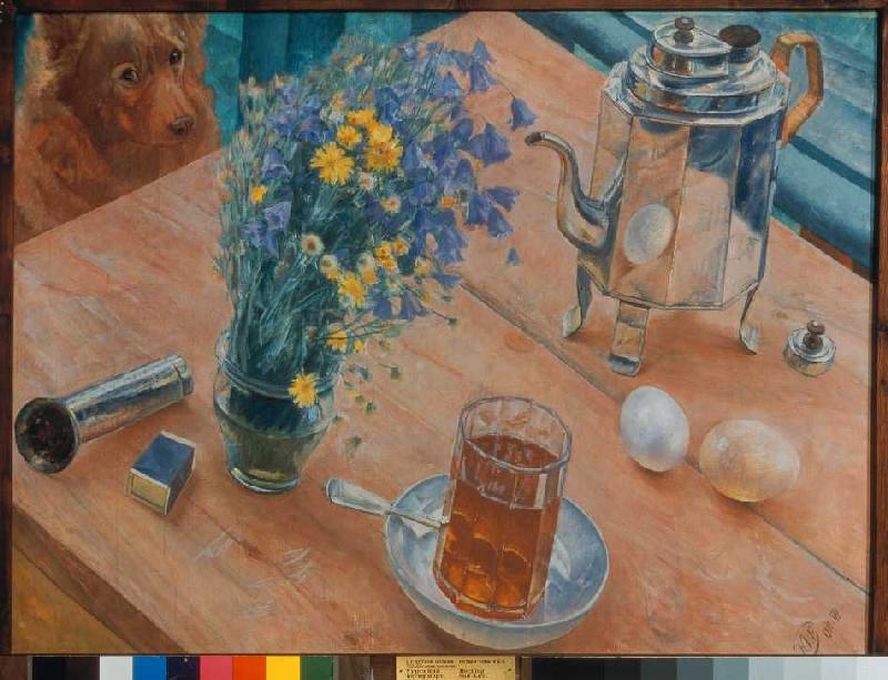 Das Morgen-Stillleben (Teekanne, Teeglas und Blumenvase) van Kosjma Ssergej. Petroff-Wodkin