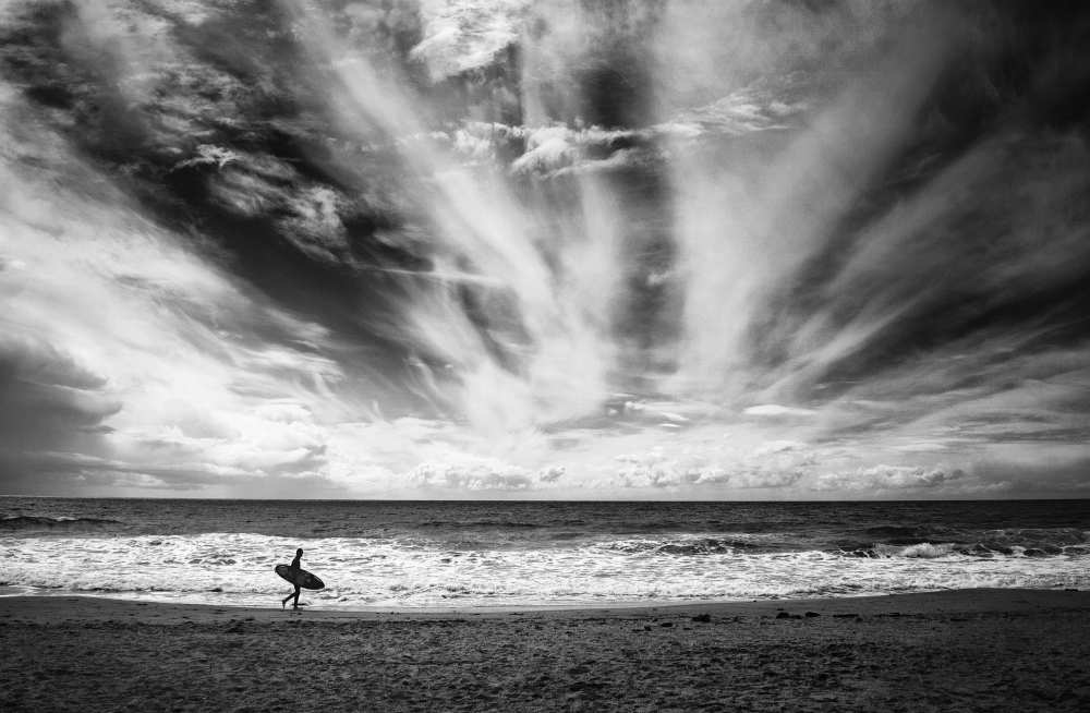 The loneliness of a surfer van Lorenzo Grifantini
