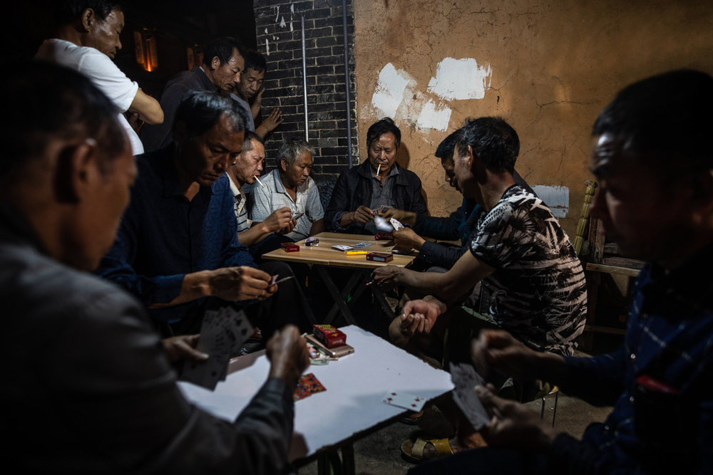 Gambling in Jianshui van Marco Tagliarino
