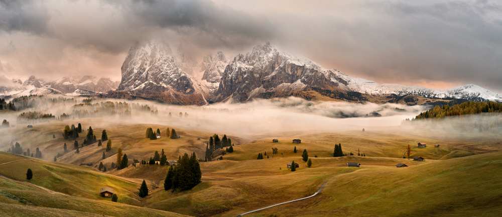 Dolomites Myths van Marian Kuric