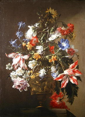 A Still Life of Flowers in a Vase (oil on canvas) van Mario dei Fiori