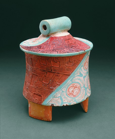 Tripod vessel with slab-legs van Mayan