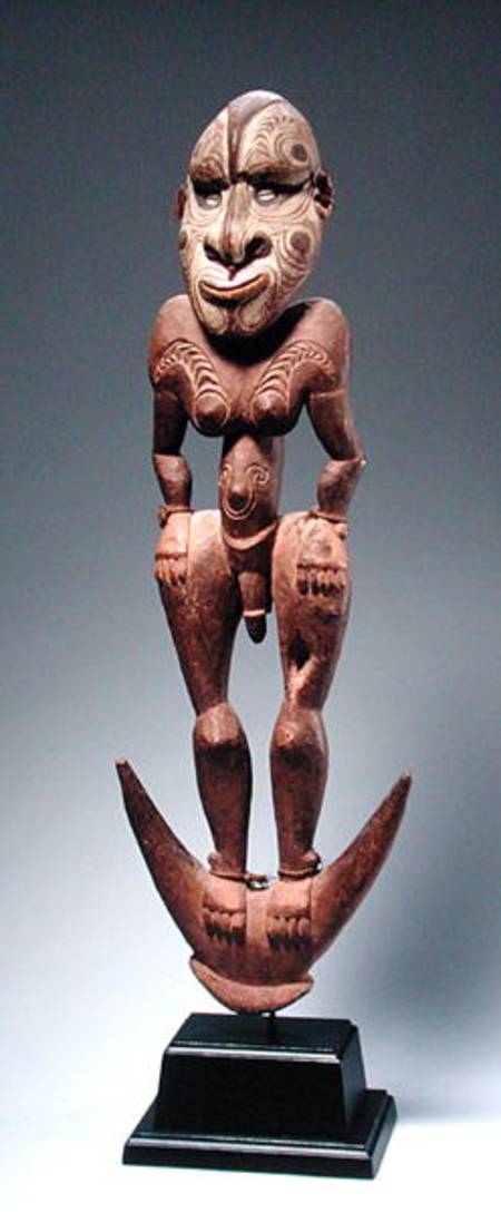 Standing Figure van Melanesian