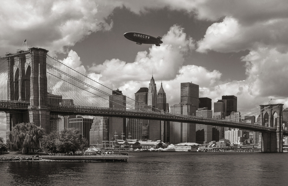 Brooklyn Bridge in 2008 van Michael Castellano