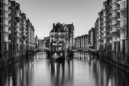 Hamburg Wasserschloss schwarz-weiß