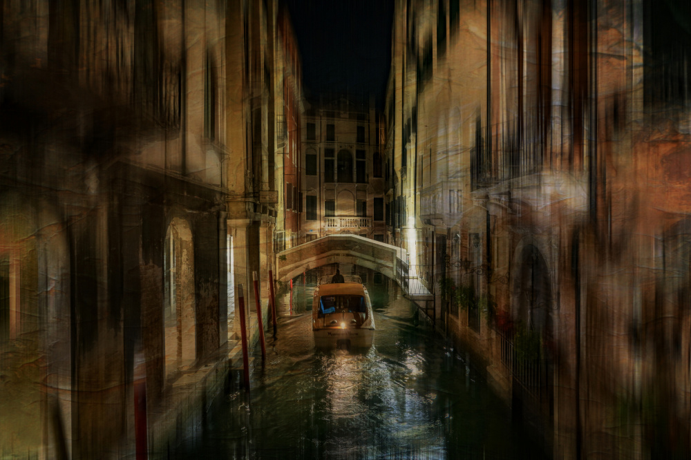 One Night in Venice van Michel Romaggi