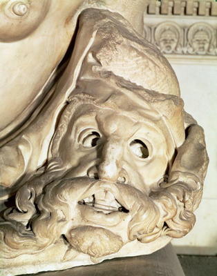 The Tomb of Giuliano de' Medici (1478-1516) detail of the tragic mask under the arm of Night, 1520-3 van Michelangelo (Buonarroti)